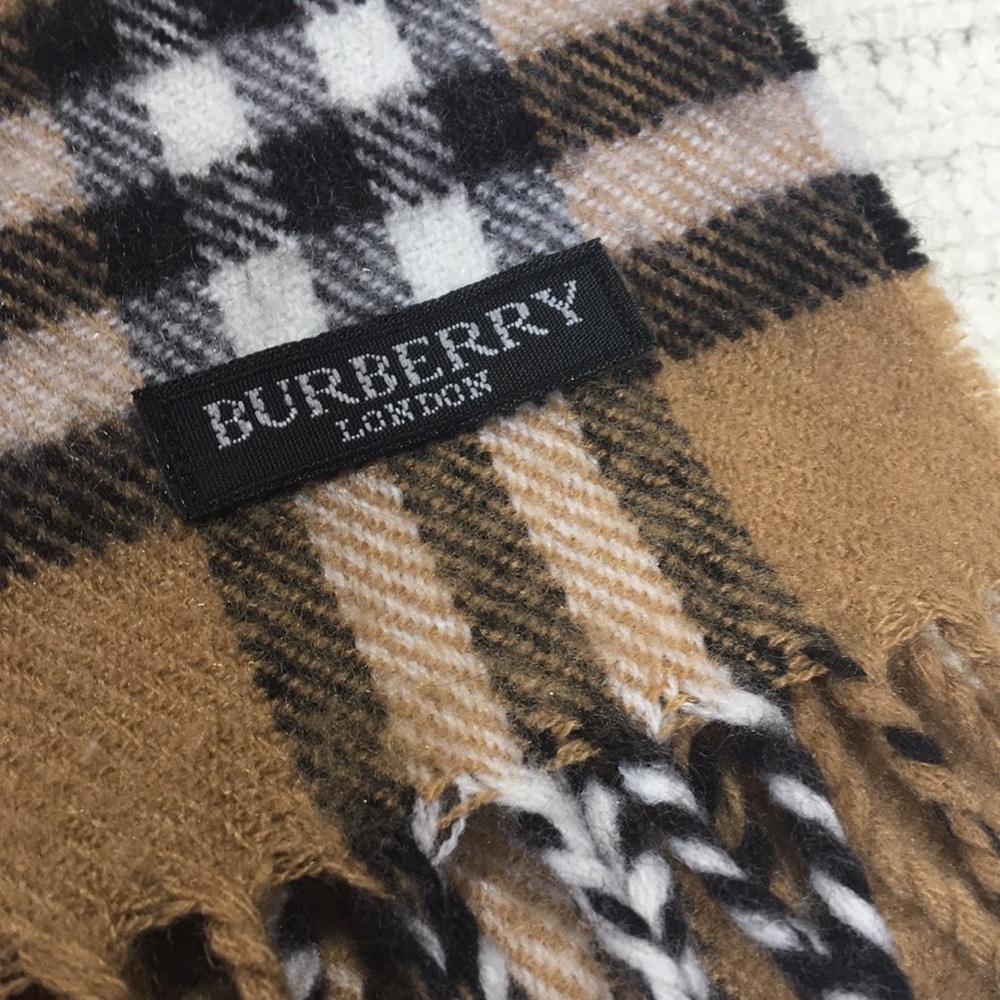 Plaid scarf